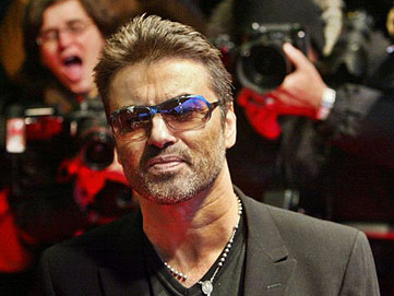 George Michael S A Retras Din Lumina Reflectoarelor